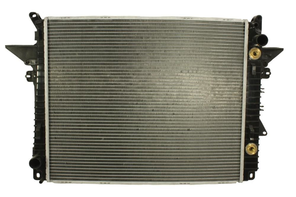 LR021778 | radiator 2.7 TDV6 automatic