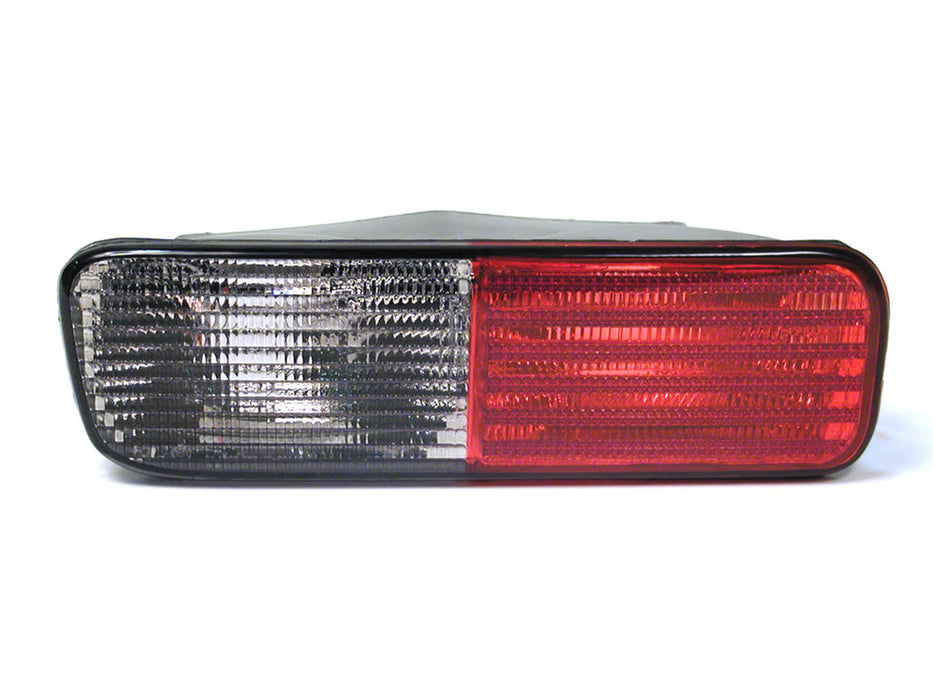 XFB000730 | lamp bumper rear LH D2 3A> Red/White in bumper